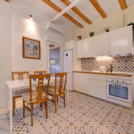 Apartment With Pool By The Beach Valenza Esterno foto